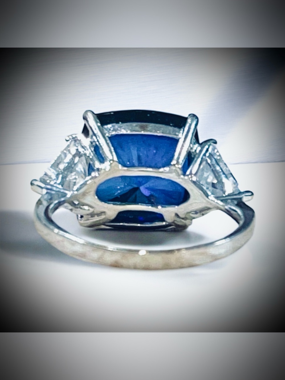 SAPPHIRE RING - Picture 3 of 3
